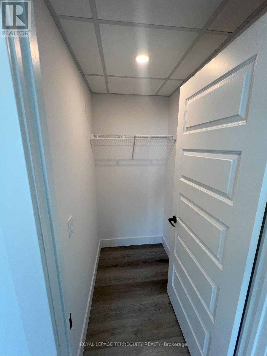 416 - 107 Roger Street, Waterloo, Ontario  N2J 0G3 - Photo 14 - X12465488