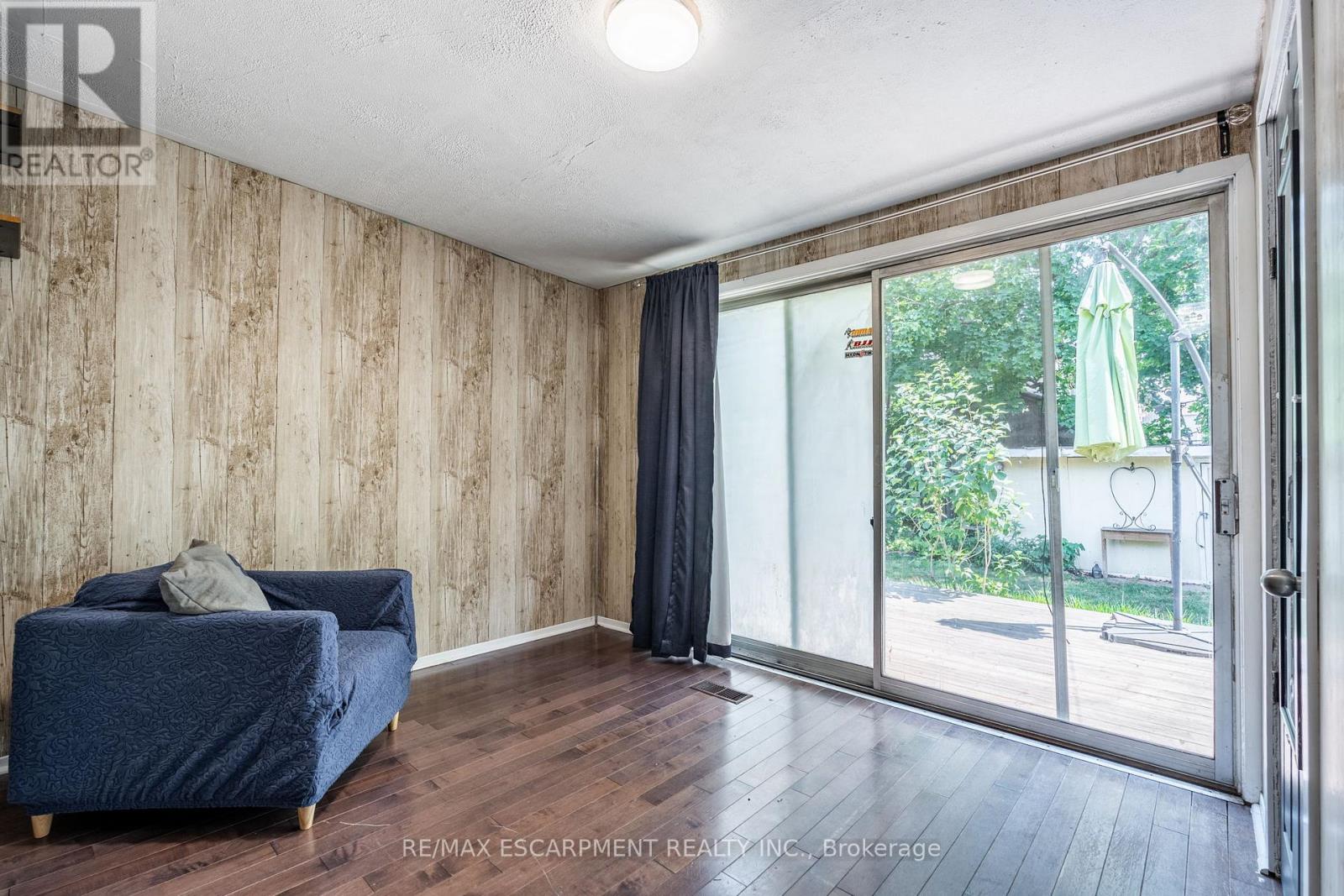 52 Connaught Avenue N, Hamilton, Ontario  L8L 6Y8 - Photo 22 - X12465541