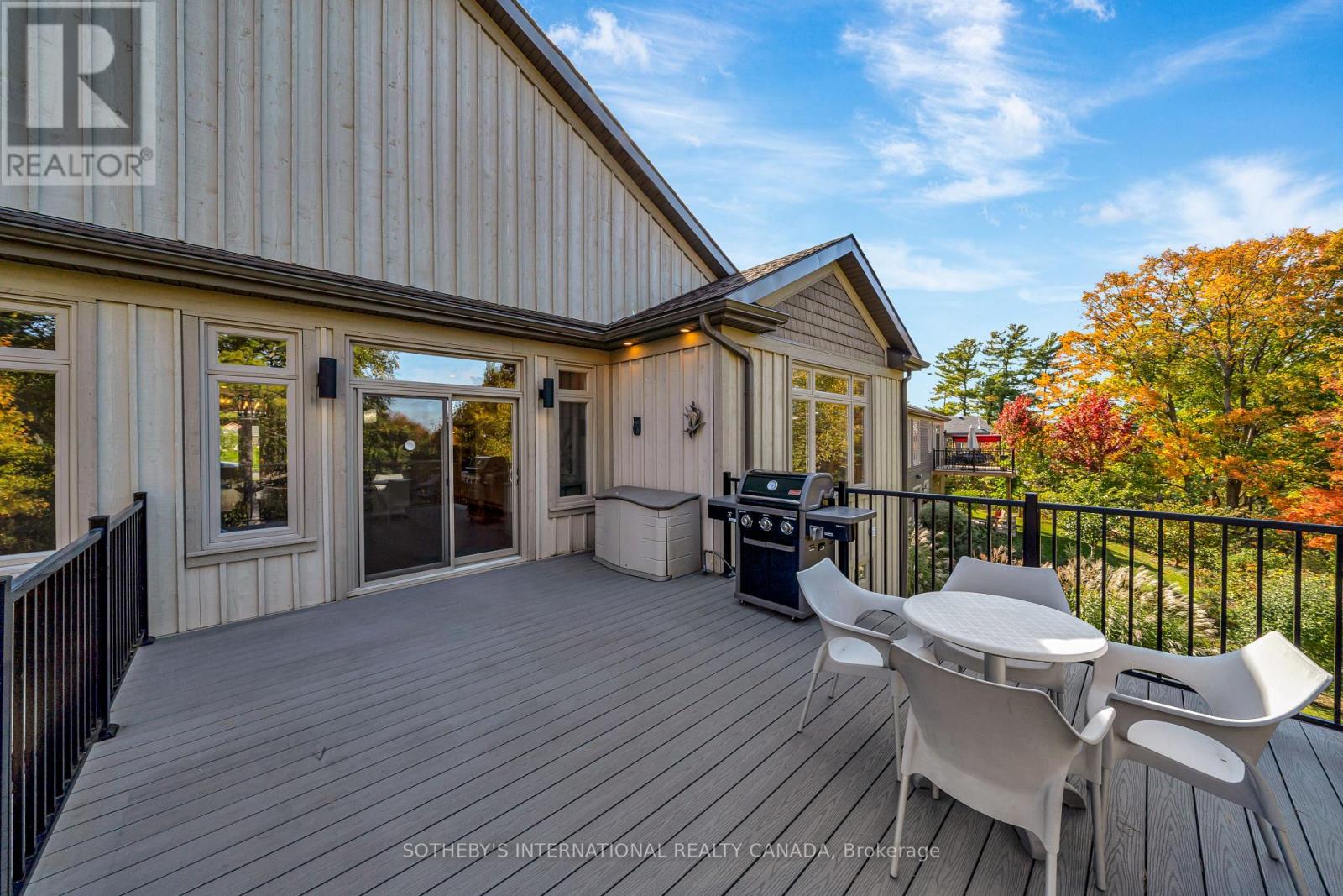 30 Pine Ridge Drive, Prince Edward County (Hallowell Ward), Ontario  K0K 2T0 - Photo 14 - X12465561