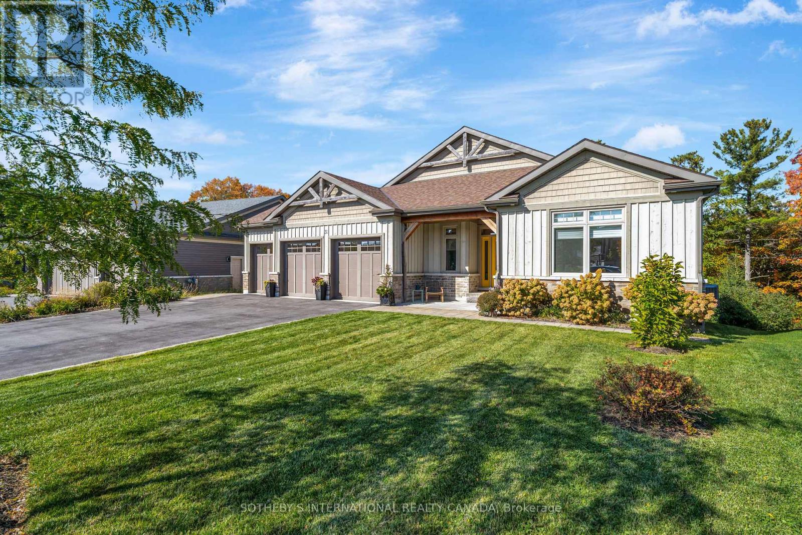 30 Pine Ridge Drive, Prince Edward County (Hallowell Ward), Ontario  K0K 2T0 - Photo 2 - X12465561