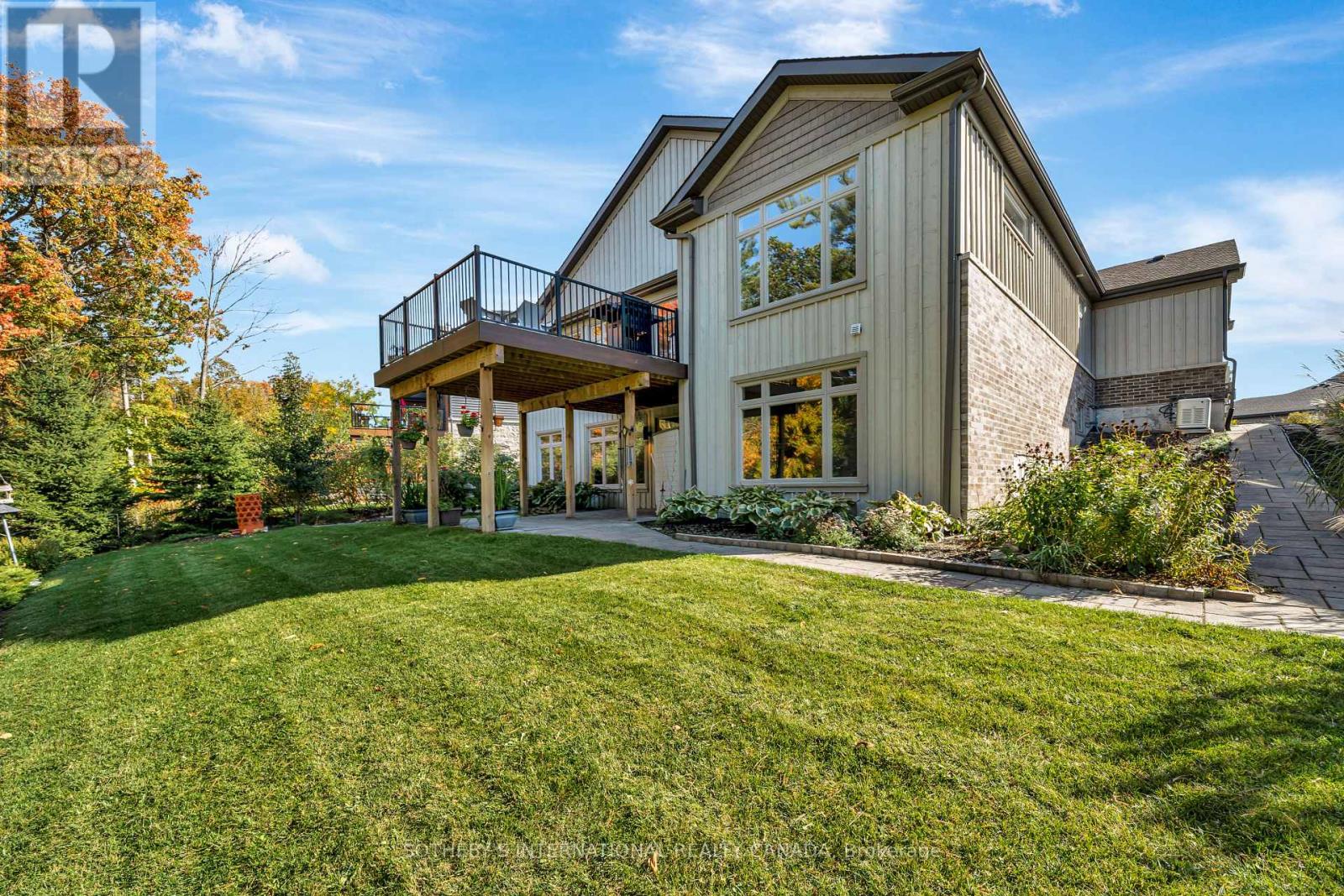 30 Pine Ridge Drive, Prince Edward County (Hallowell Ward), Ontario  K0K 2T0 - Photo 33 - X12465561