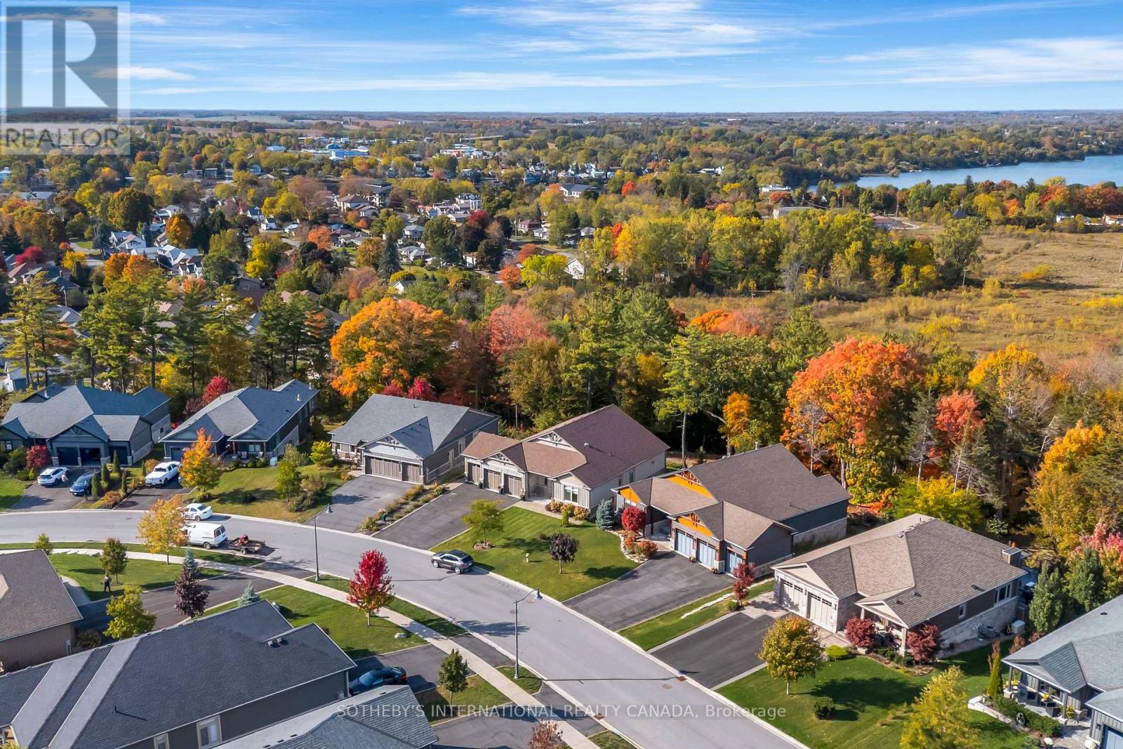 30 Pine Ridge Drive, Prince Edward County (Hallowell Ward), Ontario  K0K 2T0 - Photo 4 - X12465561