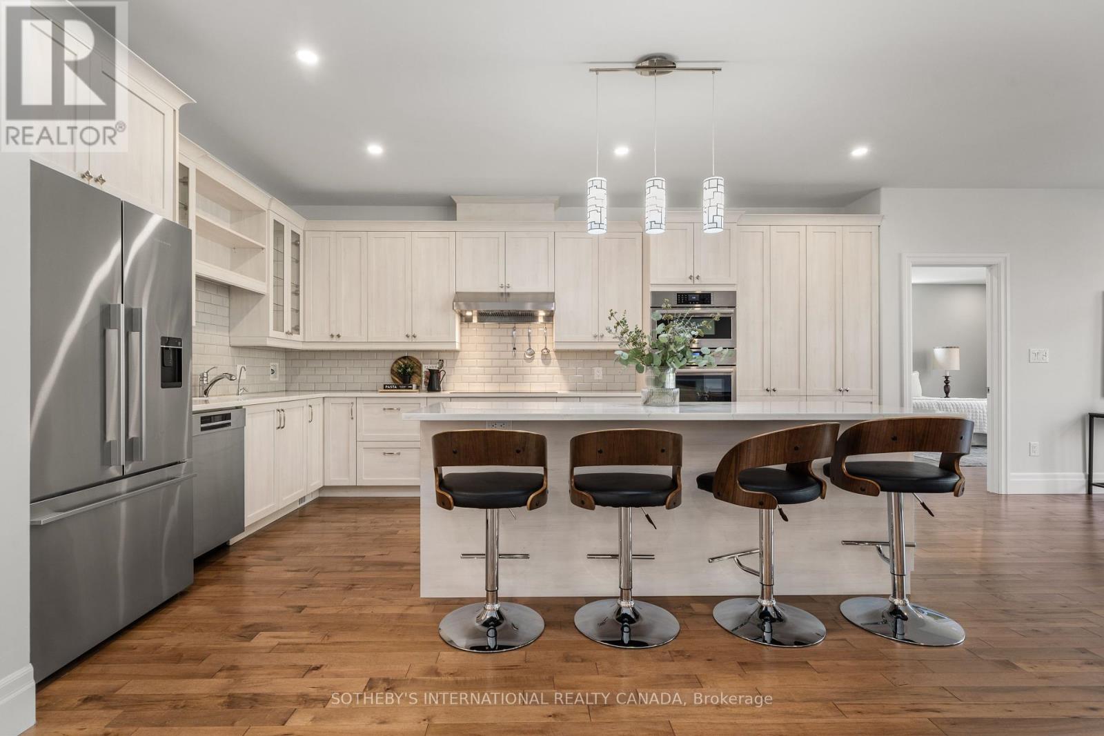30 Pine Ridge Drive, Prince Edward County (Hallowell Ward), Ontario  K0K 2T0 - Photo 5 - X12465561