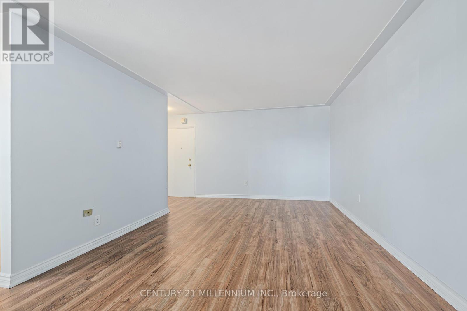 203 - 11 Woodman Drive, Hamilton, Ontario  L8K 4E3 - Photo 17 - X12465571