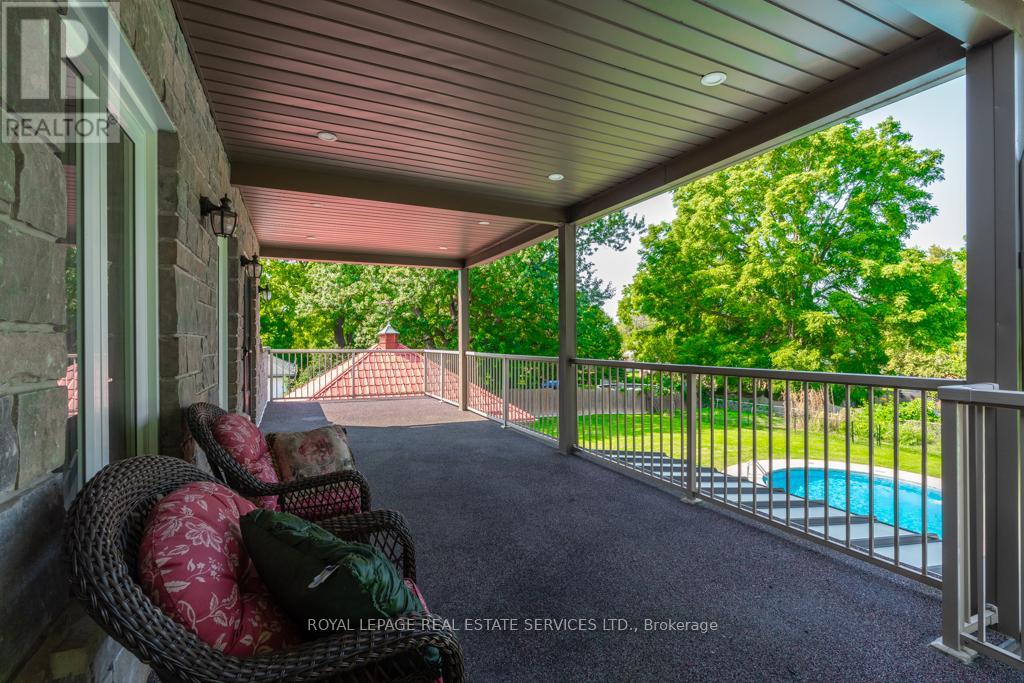 6949 Thorold Stone Road, Niagara Falls, Ontario  L2J 1B5 - Photo 33 - X12134172