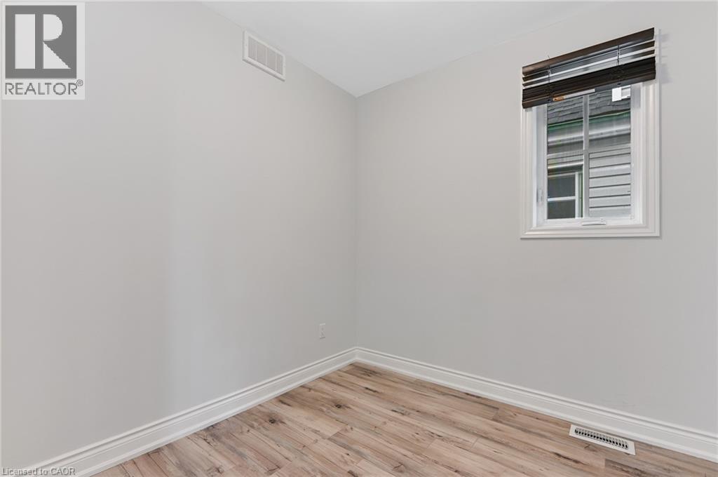 54 Craigmiller Avenue Unit# Upper, Hamilton, Ontario  L8L 3J1 - Photo 10 - 40779463