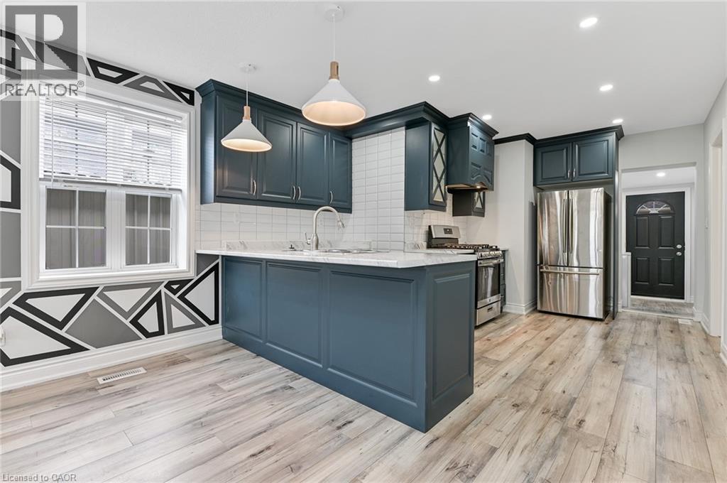 54 Craigmiller Avenue Unit# Upper, Hamilton, Ontario  L8L 3J1 - Photo 4 - 40779463