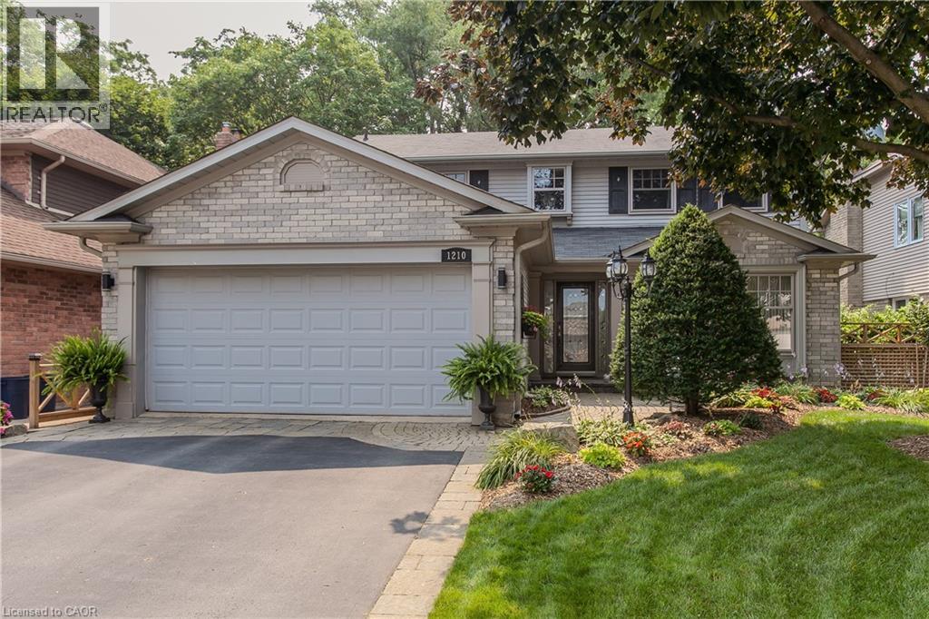1210 Hammond Street, Burlington, Ontario  L7S 2A4 - Photo 2 - 40779044