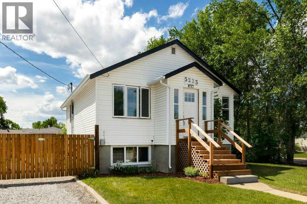 5223 3 Street W, Claresholm, Alberta  T0L 0T0 - Photo 30 - A2264489
