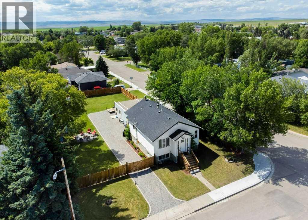 5223 3 Street W, Claresholm, Alberta  T0L 0T0 - Photo 35 - A2264489