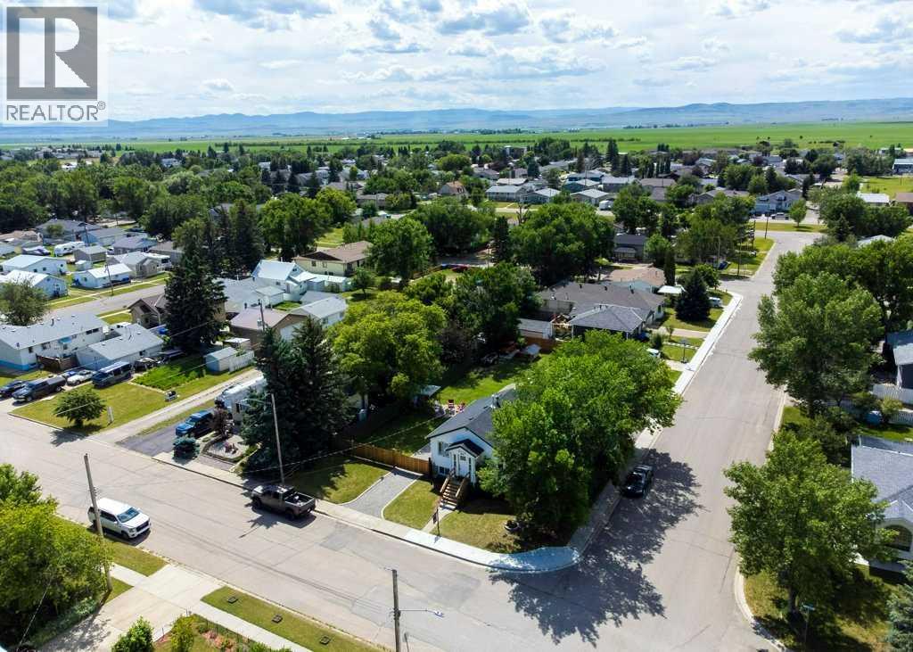 5223 3 Street W, Claresholm, Alberta  T0L 0T0 - Photo 37 - A2264489