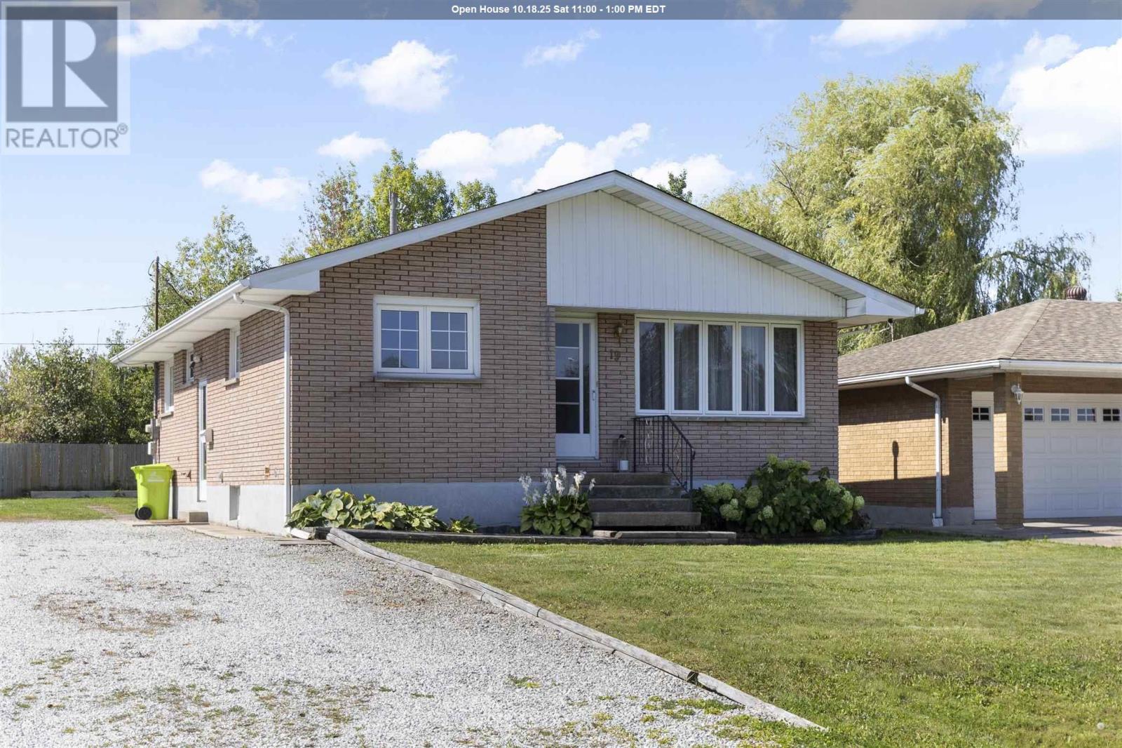 19 Admiral DR, Sault Ste. Marie, Ontario