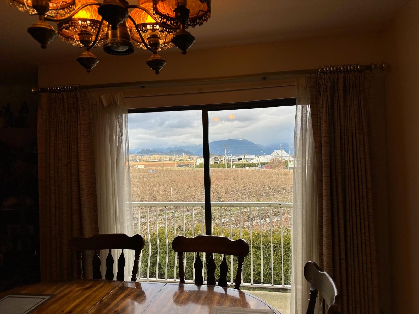 32702 Harris Road, Abbotsford, British Columbia  V4X 1W1 - Photo 7 - R3058675