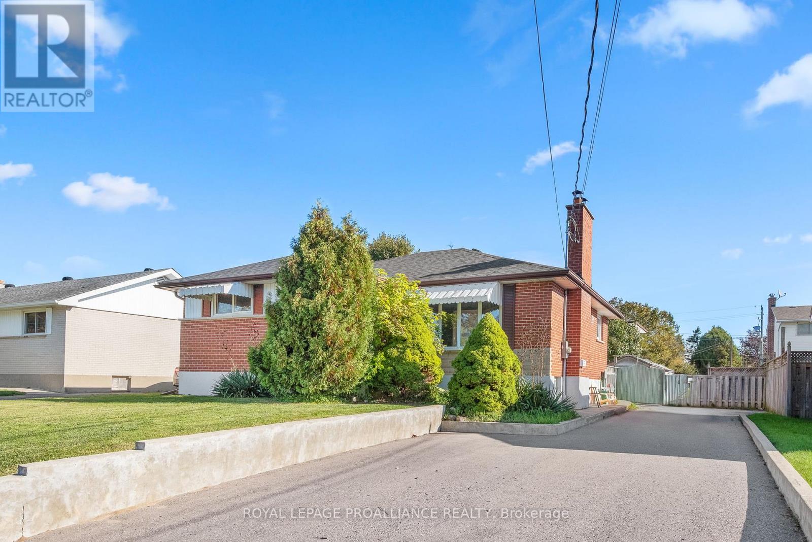 598 HAYDEN CRESCENT, Cobourg, Ontario