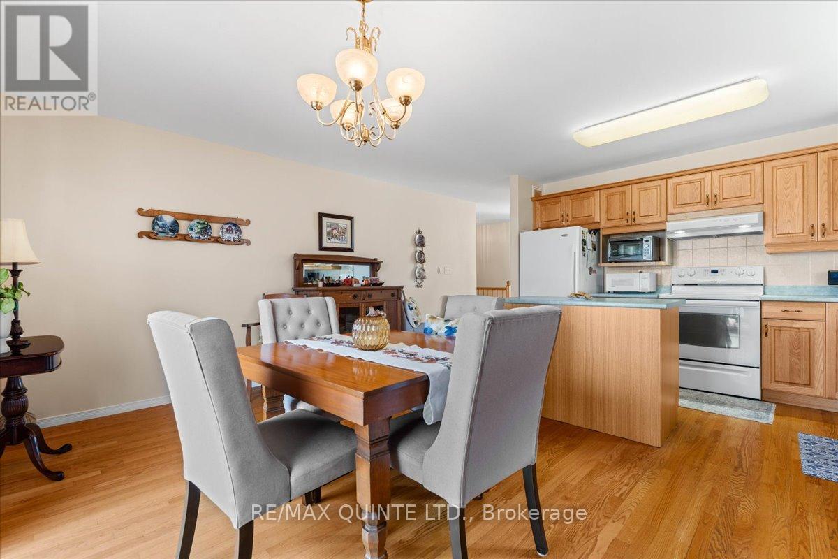 42 Spruce Gardens, Belleville, Ontario  K8N 5Y6 - Photo 16 - X12465837