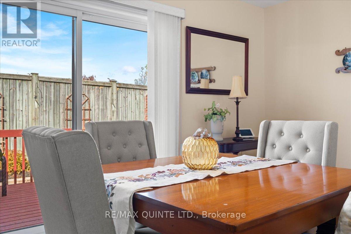 42 Spruce Gardens, Belleville, Ontario  K8N 5Y6 - Photo 17 - X12465837