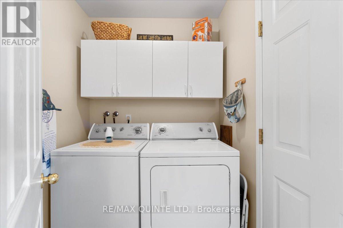 42 Spruce Gardens, Belleville, Ontario  K8N 5Y6 - Photo 36 - X12465837