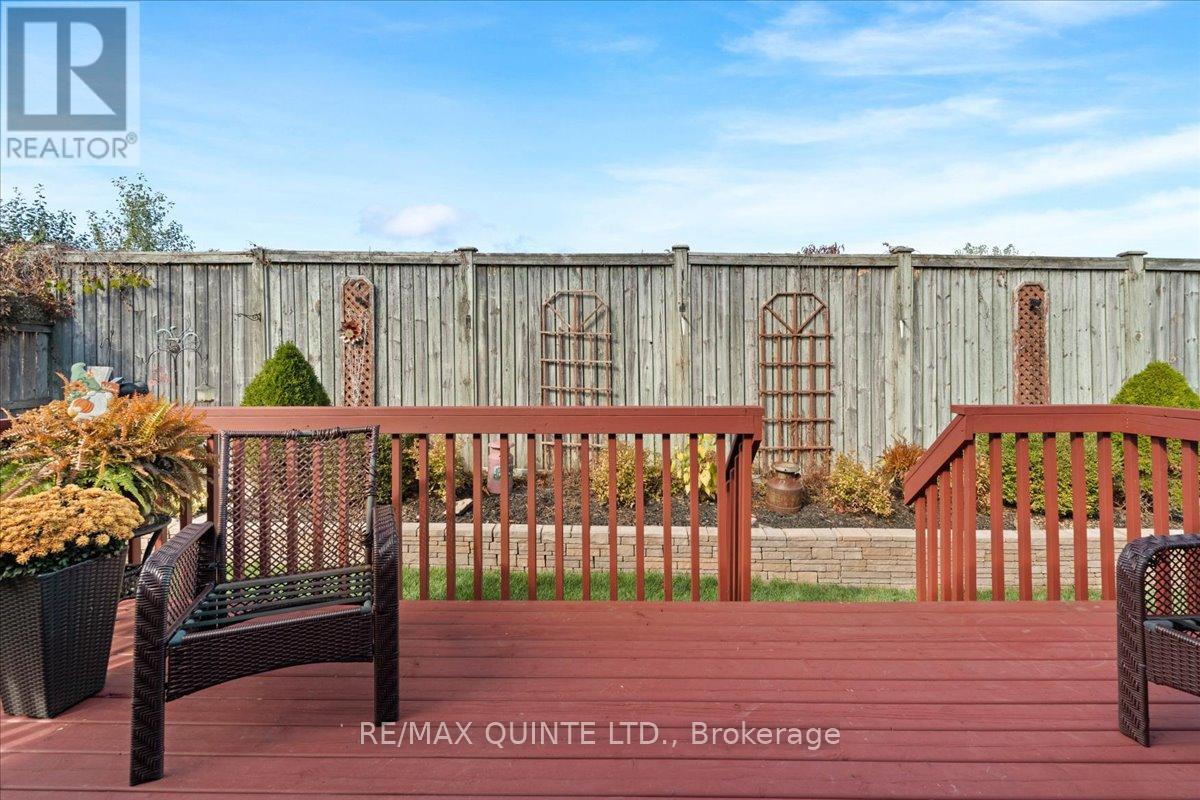 42 Spruce Gardens, Belleville, Ontario  K8N 5Y6 - Photo 38 - X12465837