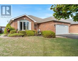 42 SPRUCE GARDENS, Belleville, Ontario