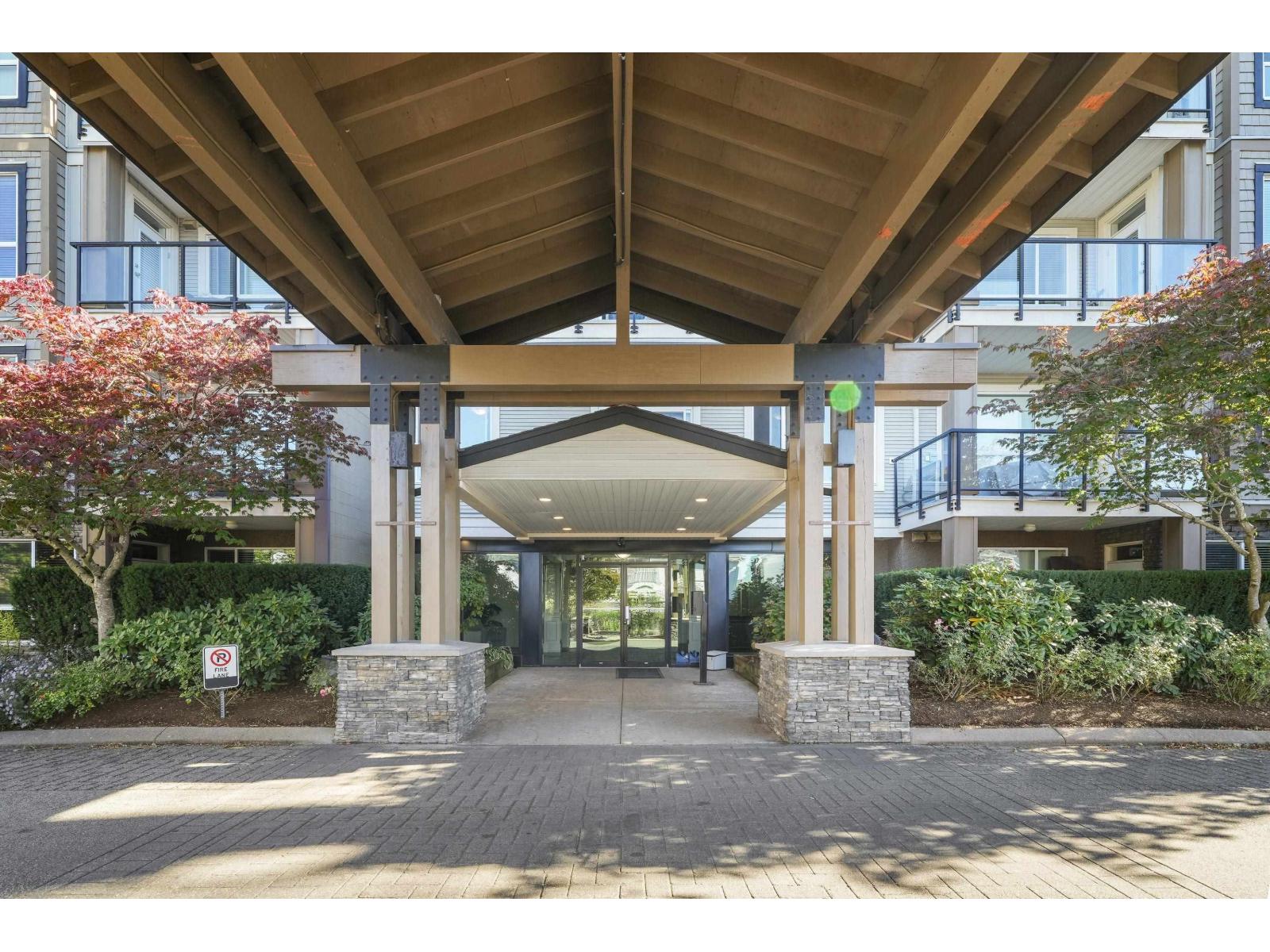 222 32729 Garibaldi Drive, Abbotsford, British Columbia  V2T 0A6 - Photo 1 - R3058910