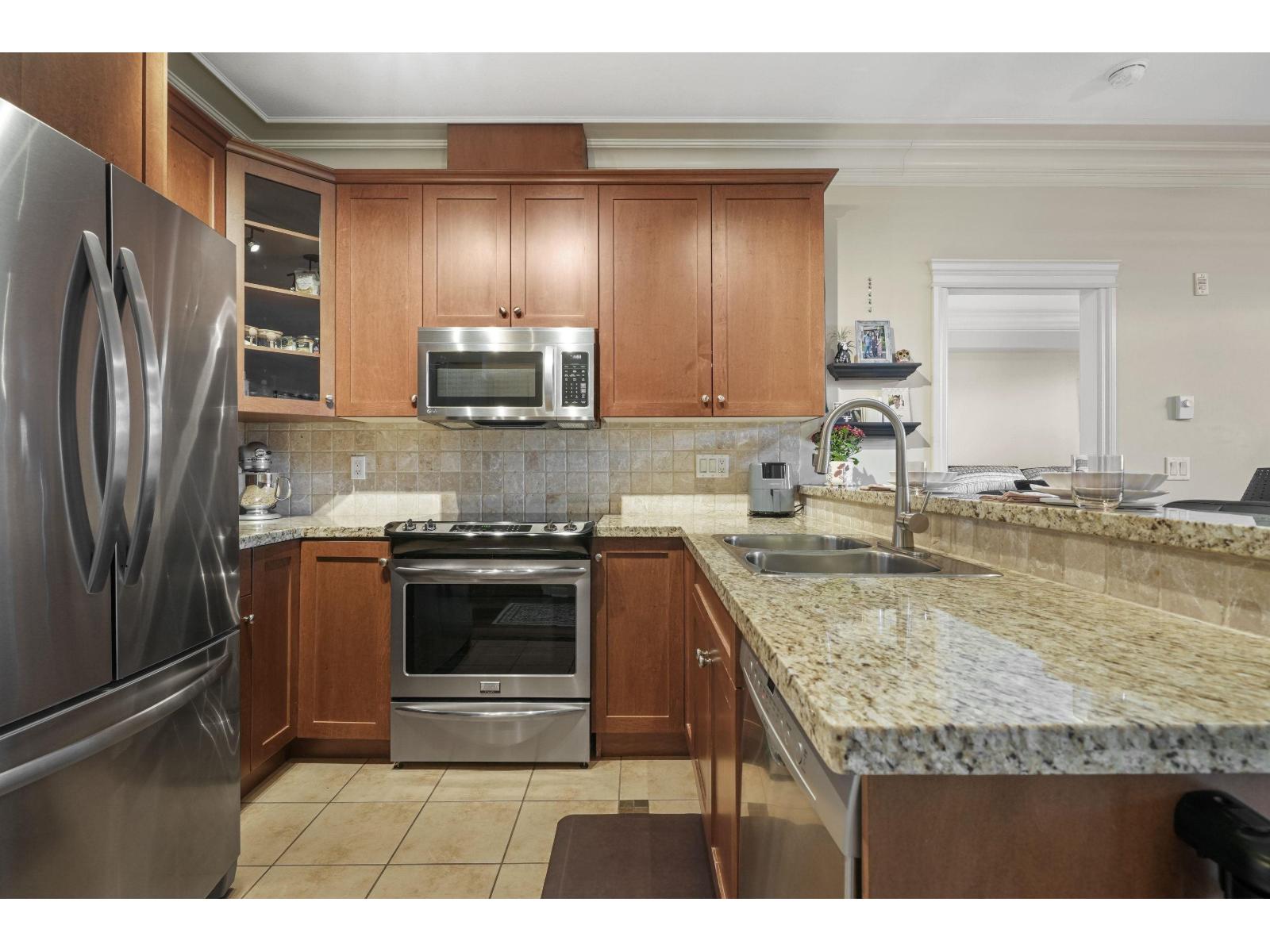 222 32729 Garibaldi Drive, Abbotsford, British Columbia  V2T 0A6 - Photo 6 - R3058910