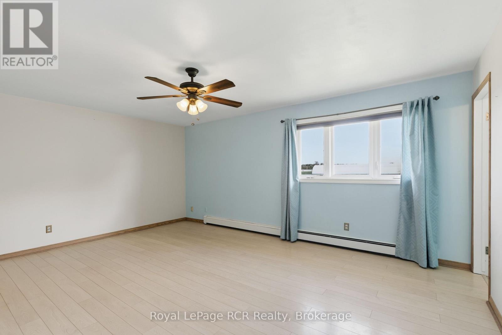 8989 Concession 11, Wellington North, Ontario  N0G 2L0 - Photo 20 - X12465825