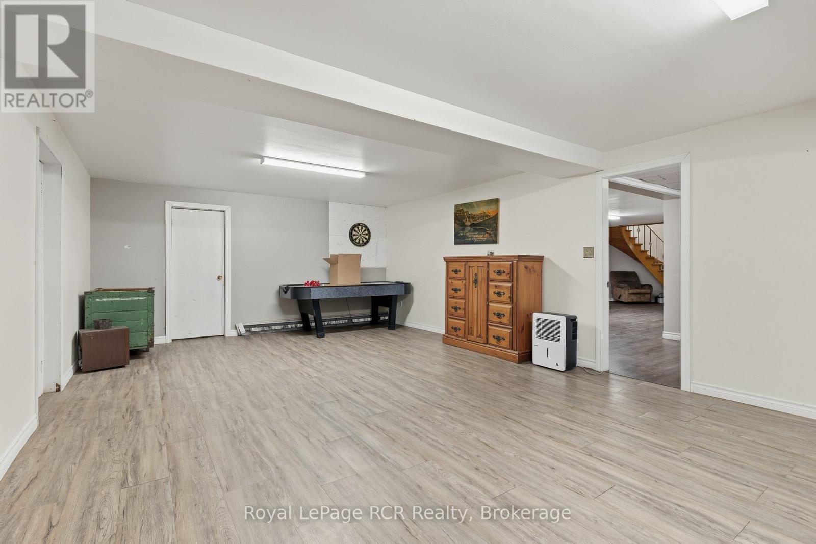 8989 Concession 11, Wellington North, Ontario  N0G 2L0 - Photo 29 - X12465825