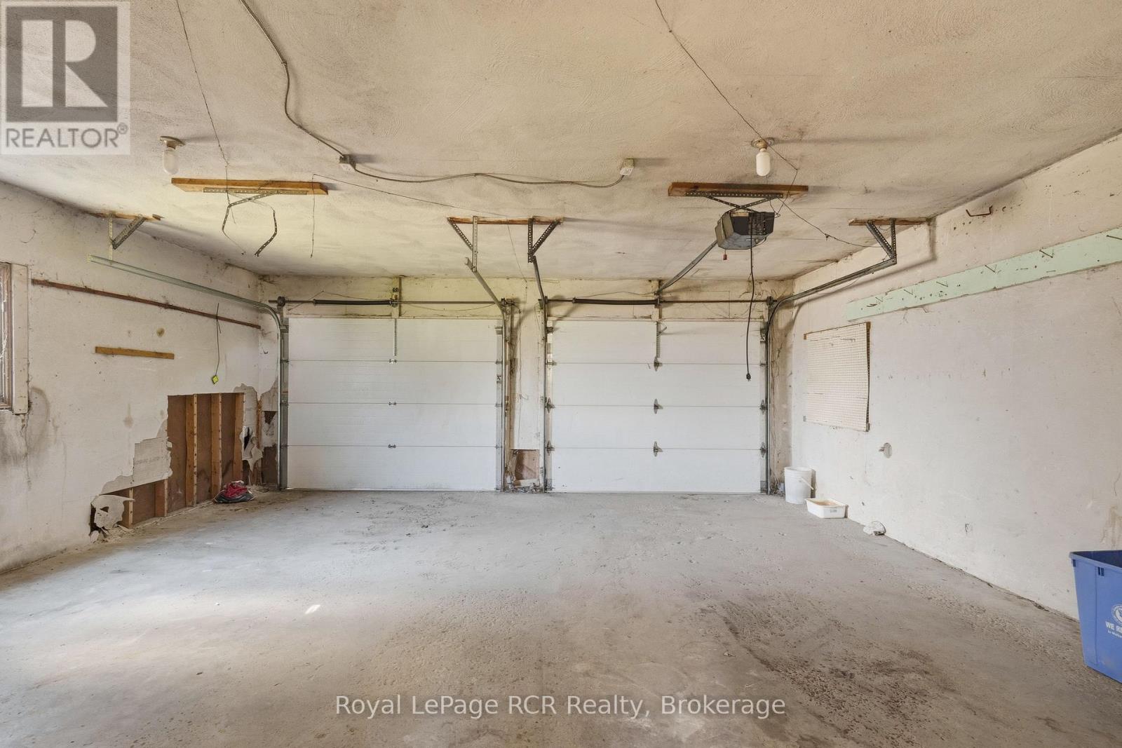 8989 Concession 11, Wellington North, Ontario  N0G 2L0 - Photo 31 - X12465825