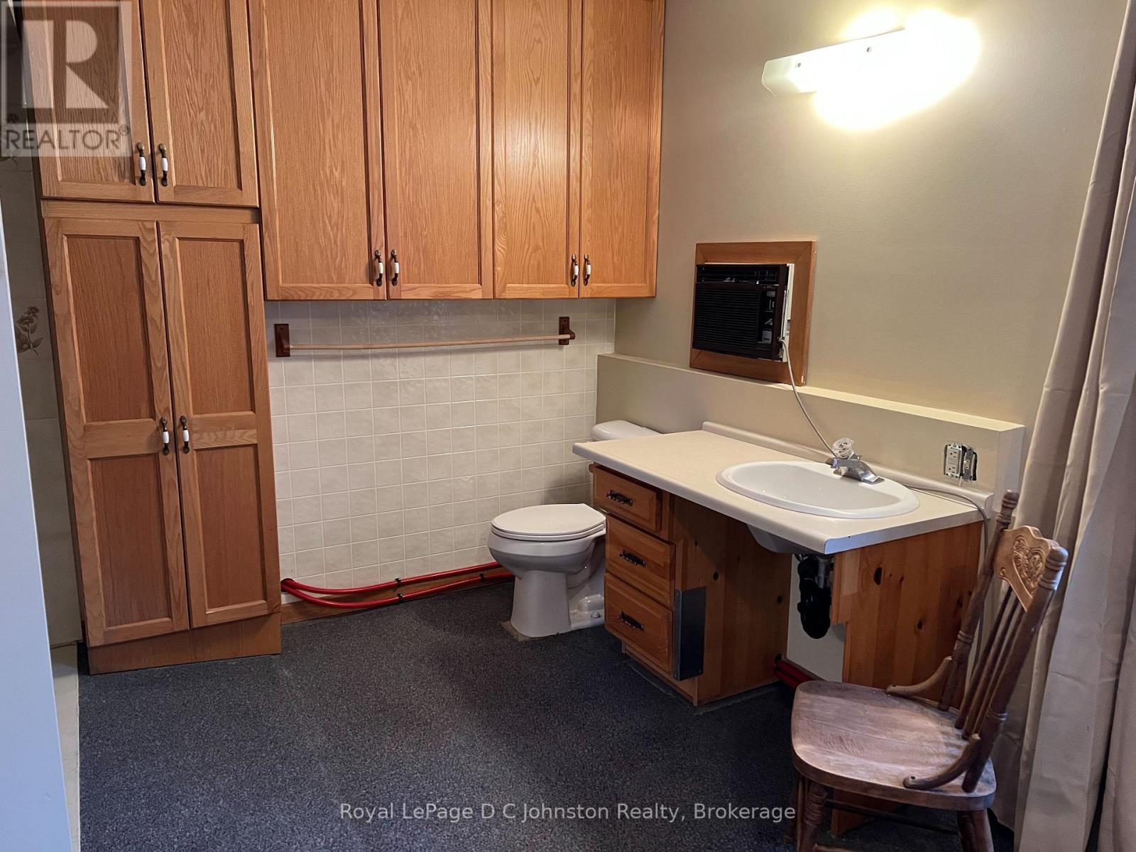 3643 Hwy 21, Kincardine, Ontario  N0G 2T0 - Photo 11 - X12465830