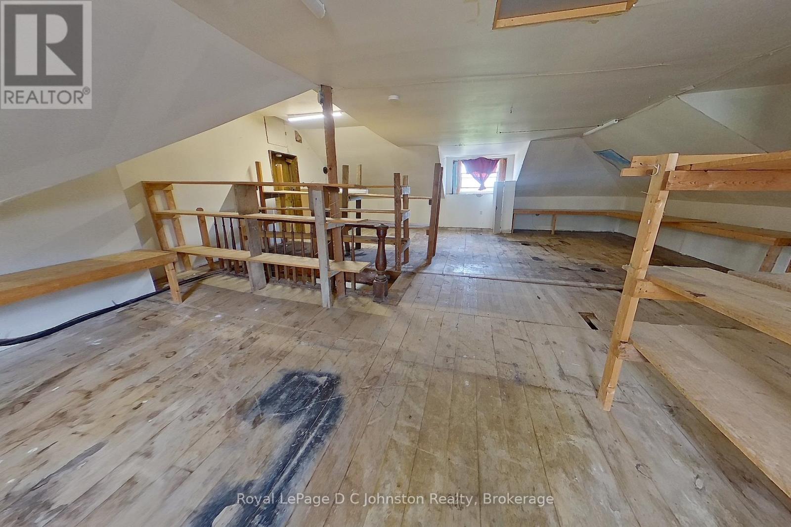 3643 Hwy 21, Kincardine, Ontario  N0G 2T0 - Photo 29 - X12465830