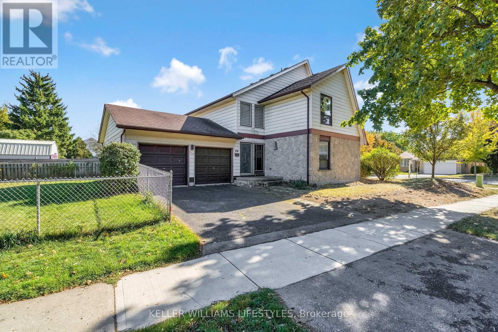 138 Gardenvale Crescent, London South, Ontario  N6J 4B9 - Photo 2 - X12465802
