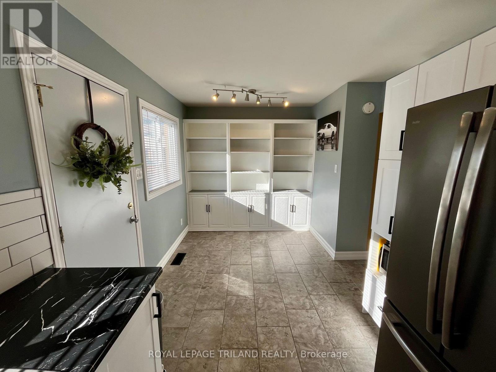 9 - 577 Third Street, London East, Ontario  N5V 4B8 - Photo 9 - X12465843