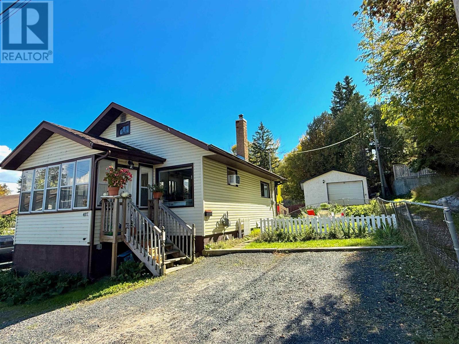 407 Fifth St S, Kenora, Ontario  P9N 1L5 - Photo 2 - TB253040