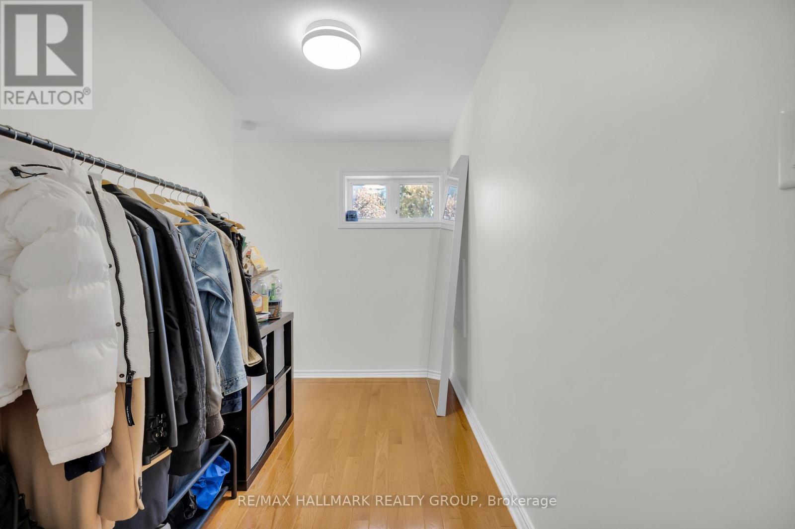2 - 491 Evered Avenue, Ottawa, Ontario  K1Z 5K9 - Photo 6 - X12465817