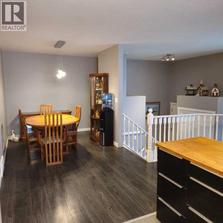 69 Willow Springs Crescent, Sylvan Lake, Alberta  T4S 1G3 - Photo 6 - A2264906