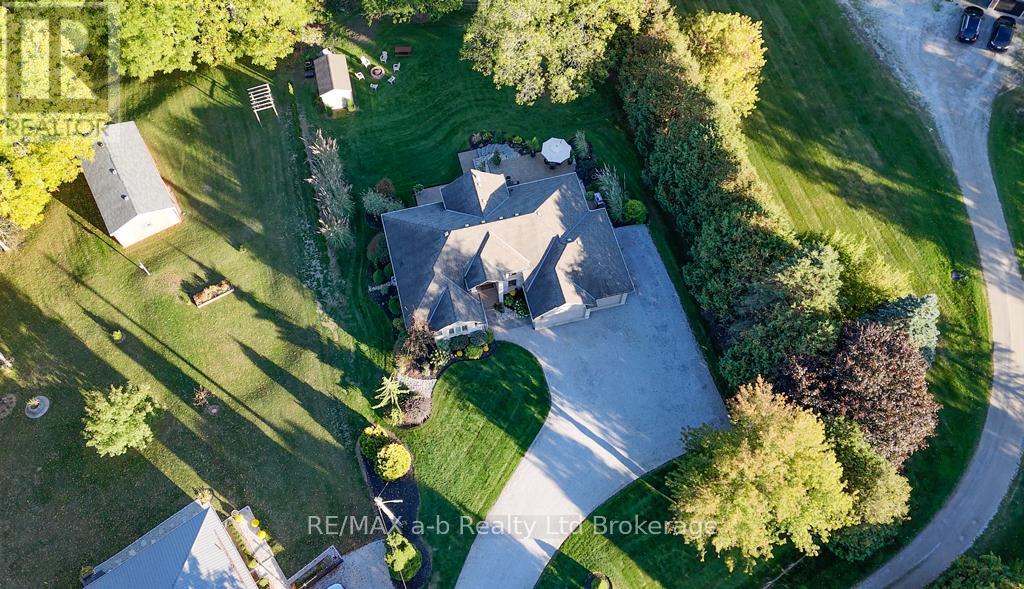 9442 Richmond Road, Bayham, Ontario  N5H 2R1 - Photo 37 - X12465788