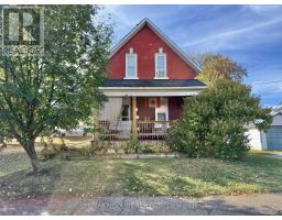 11 GOULD STREET, Whitewater Region, Ontario
