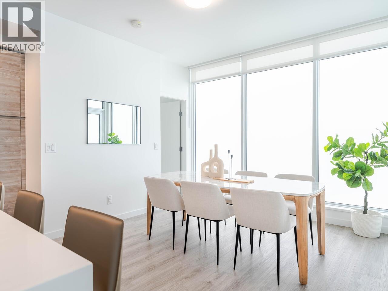 3004 680 Quayside Drive, New Westminster, British Columbia  V3M 0P2 - Photo 4 - R3059070