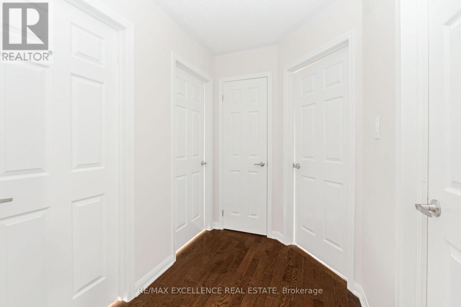 127 Bleasdale Avenue, Brampton, Ontario  L7A 0V8 - Photo 23 - W12464466