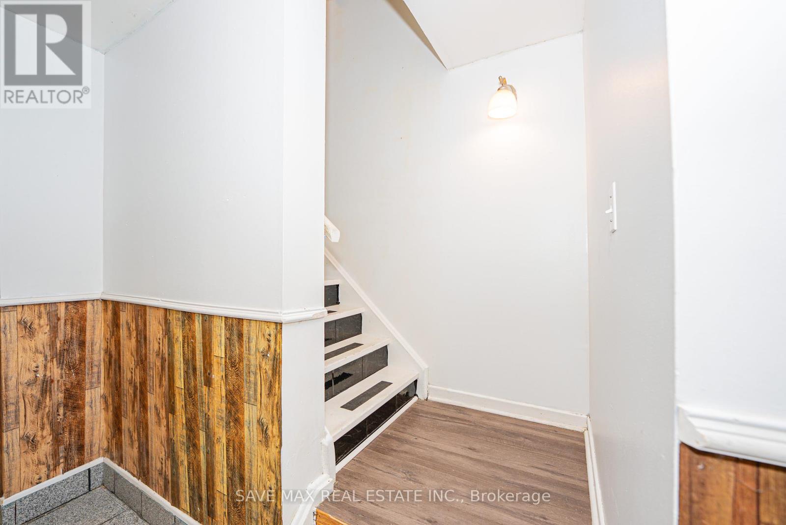 20 - 2301 Derry Road W, Mississauga (Meadowvale), Ontario  L5N 2R4 - Photo 12 - W12465480