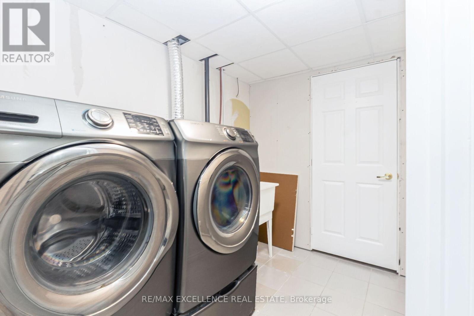127 Bleasdale Avenue, Brampton, Ontario  L7A 0V8 - Photo 33 - W12464466