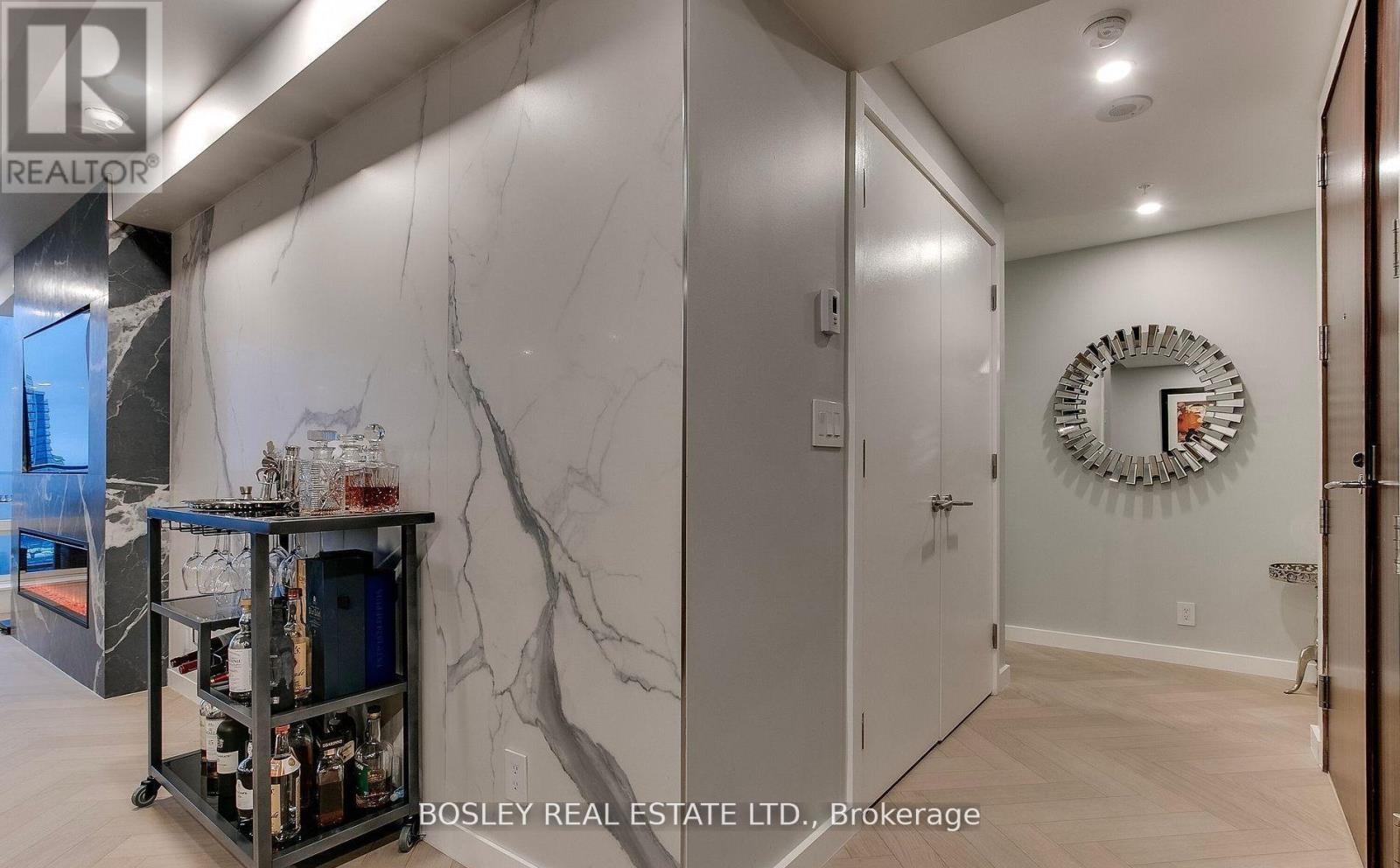 4808 - 180 University Avenue, Toronto, Ontario  M5H 0A2 - Photo 10 - C12465590