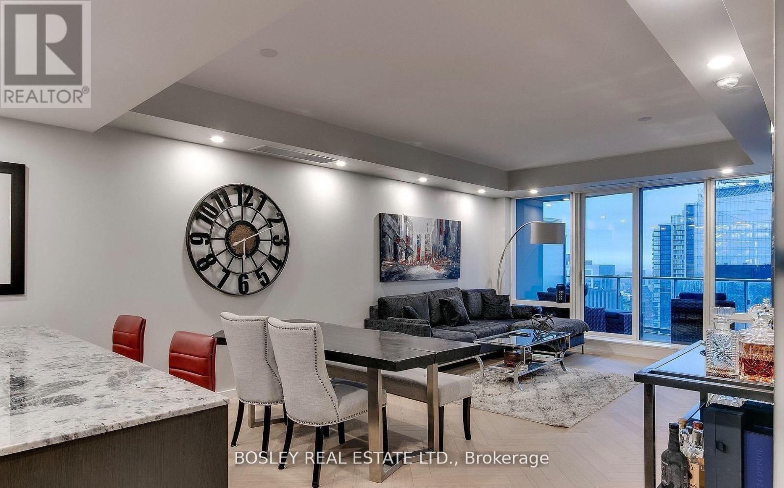 4808 - 180 University Avenue, Toronto, Ontario  M5H 0A2 - Photo 18 - C12465590