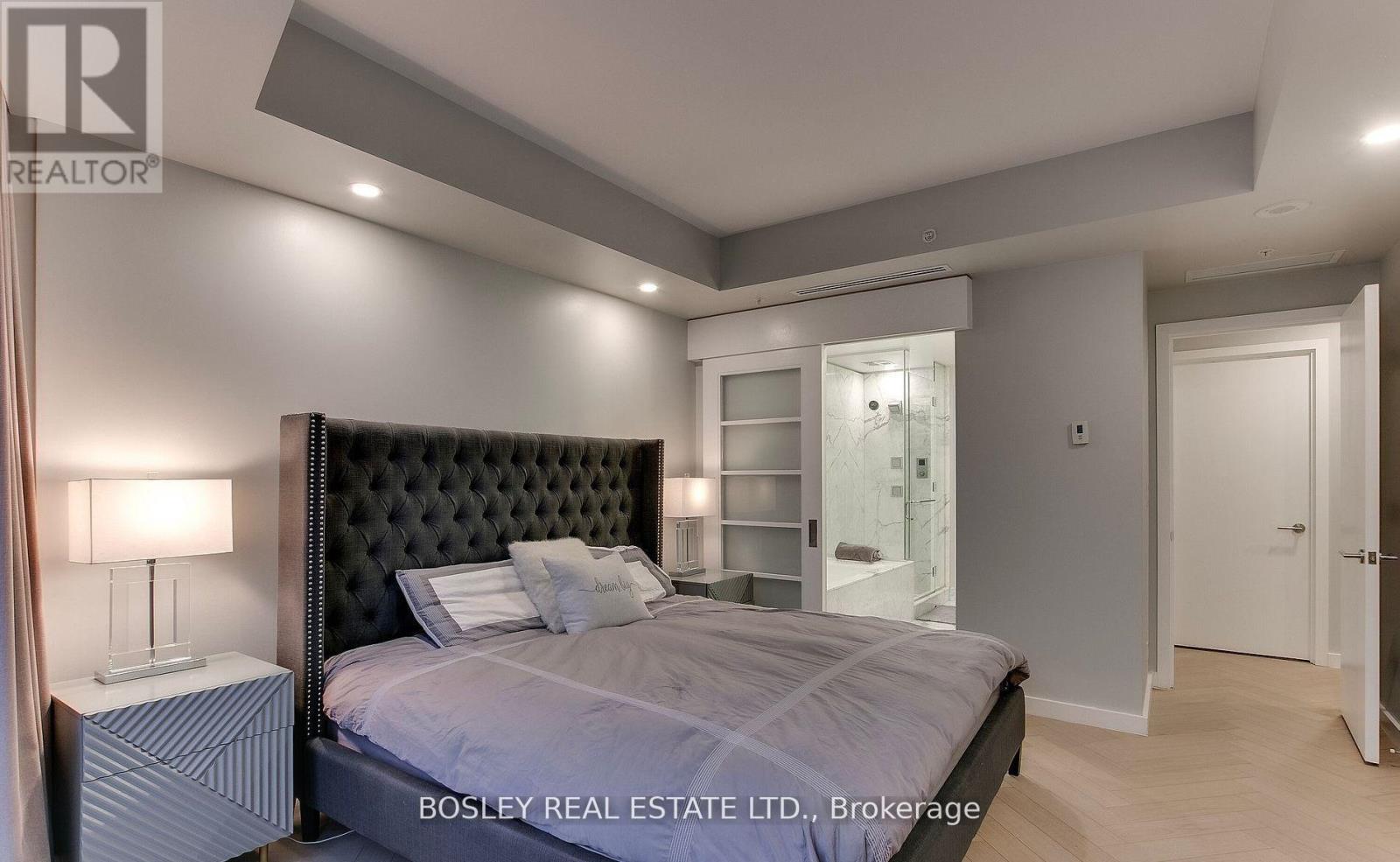 4808 - 180 University Avenue, Toronto, Ontario  M5H 0A2 - Photo 4 - C12465590