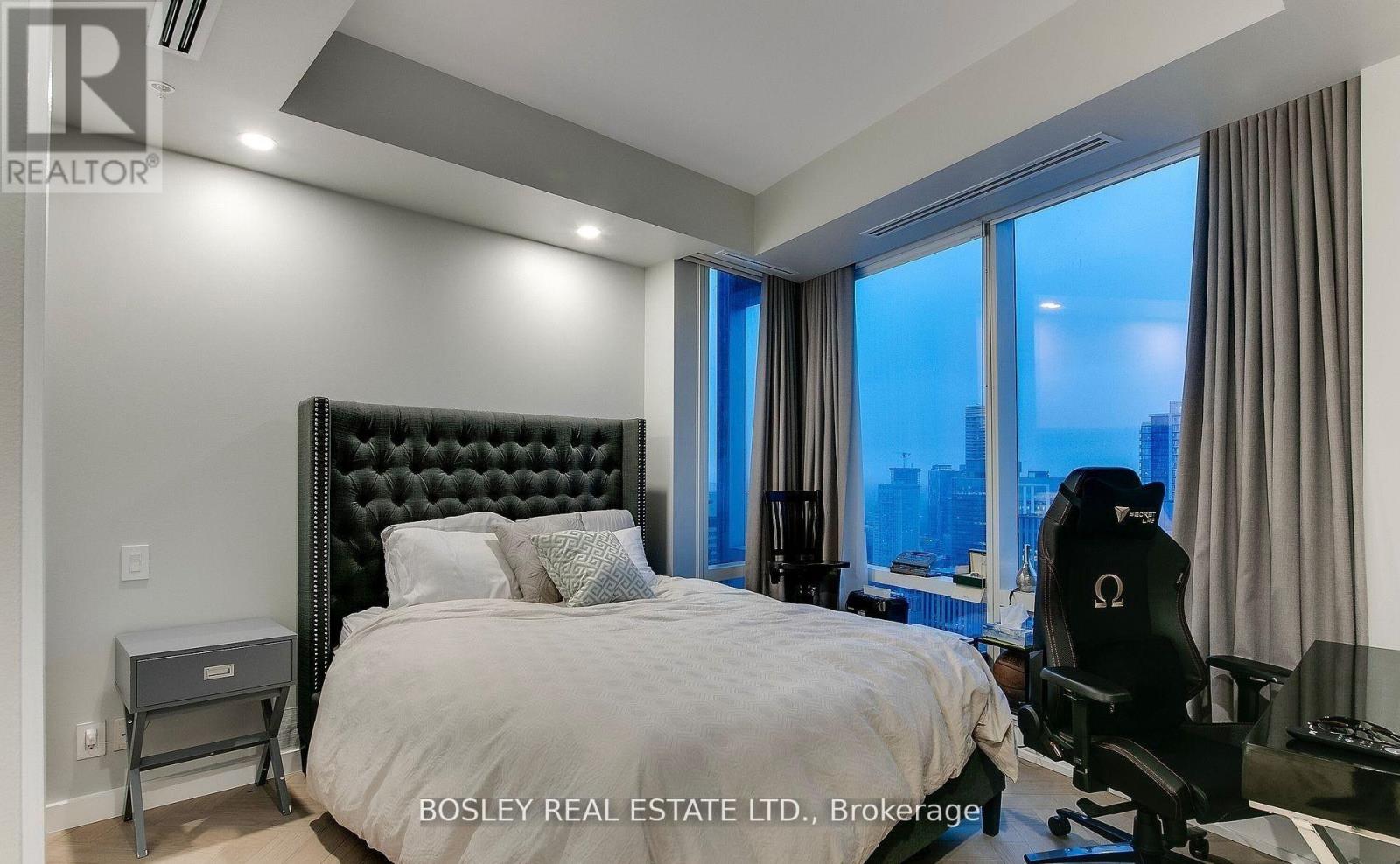 4808 - 180 University Avenue, Toronto, Ontario  M5H 0A2 - Photo 7 - C12465590