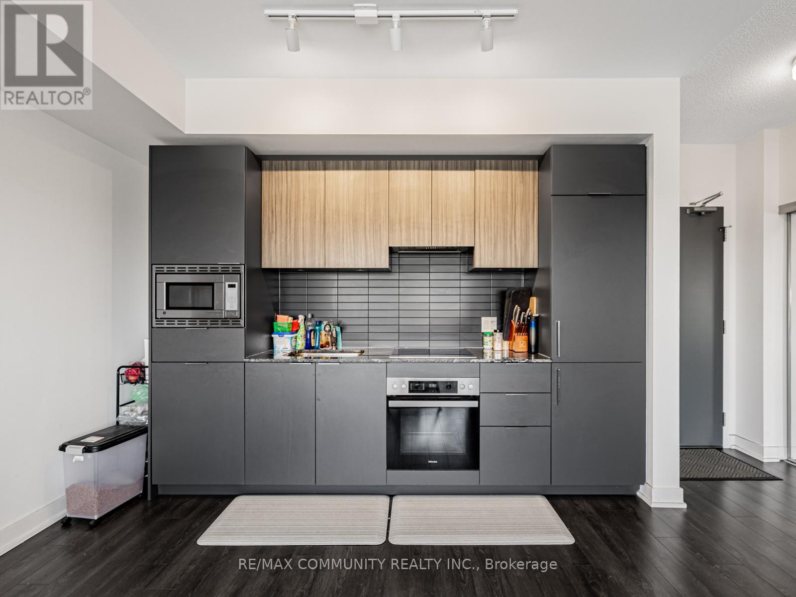 412 - 50 O'neill Road, Toronto, Ontario  M3C 0R1 - Photo 8 - C12465591