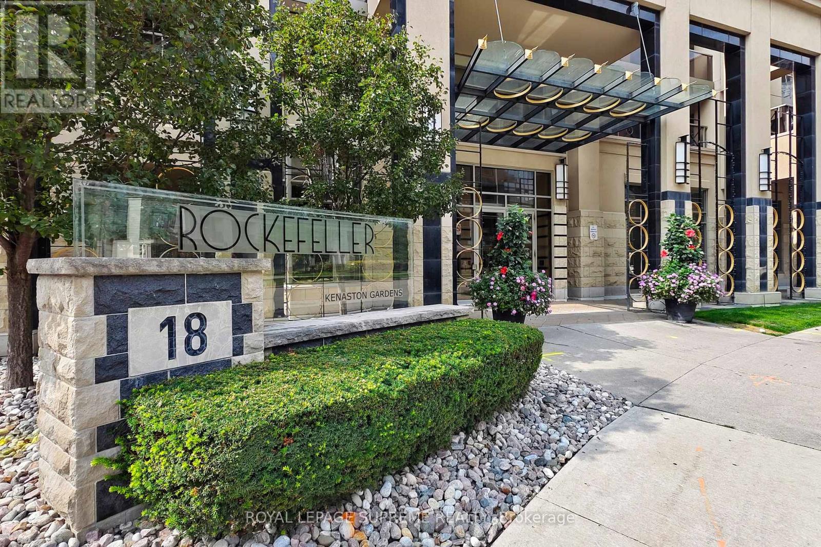 615 - 18 KENASTON GARDENS, Toronto, Ontario