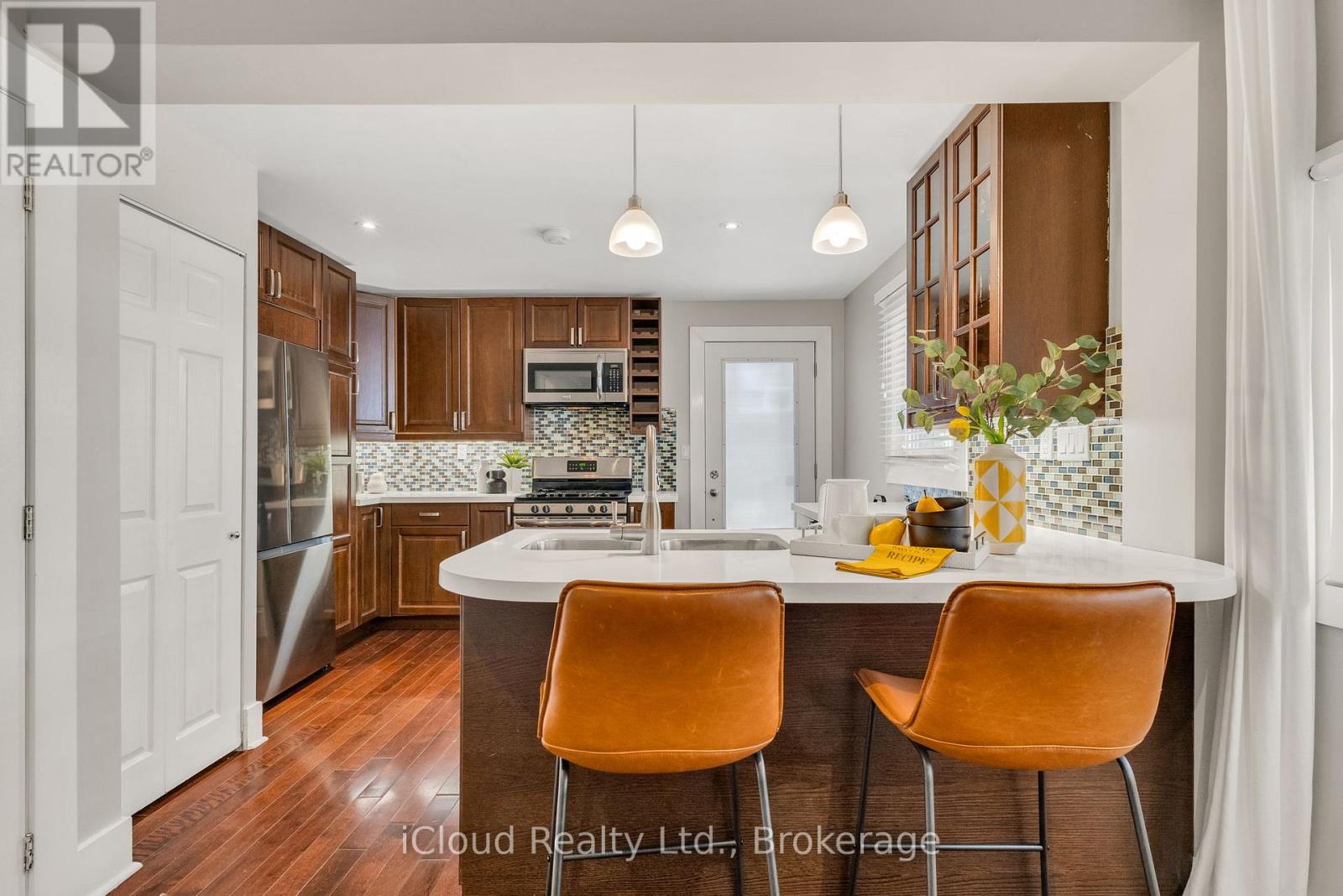264 Howland Avenue, Toronto (Annex), Ontario  M5R 3B6 - Photo 10 - C12465610