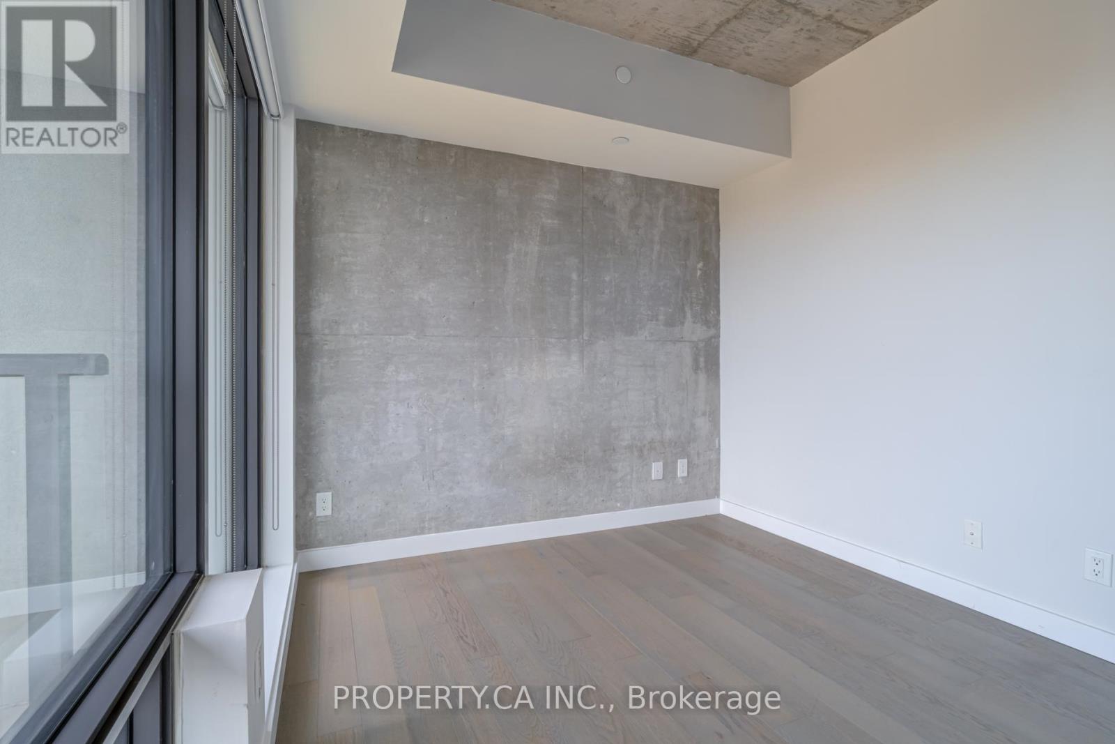 1202 - 111 Bathurst Street, Toronto, Ontario  M5V 0M9 - Photo 13 - C12465634