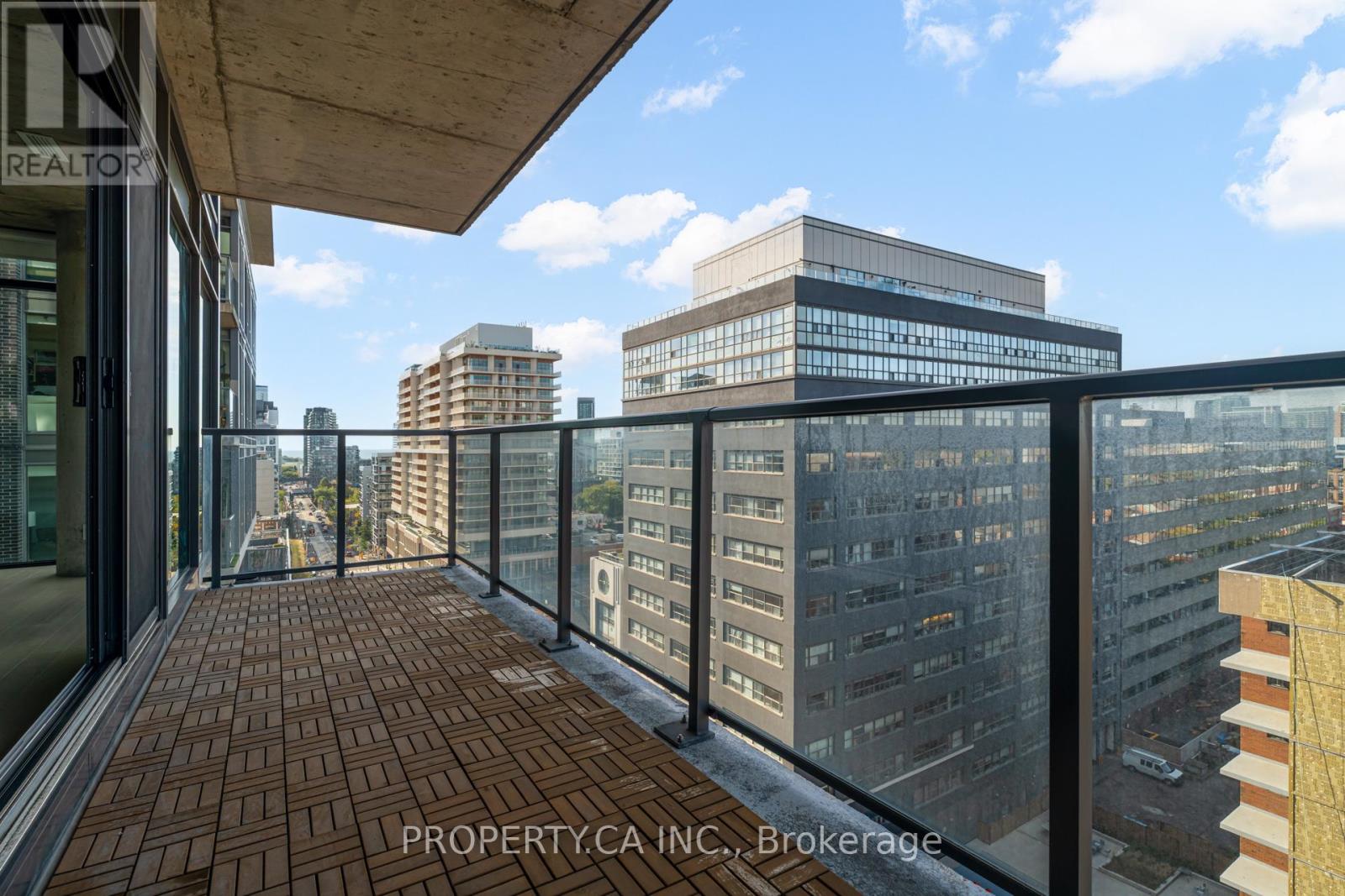 1202 - 111 Bathurst Street, Toronto, Ontario  M5V 0M9 - Photo 21 - C12465634